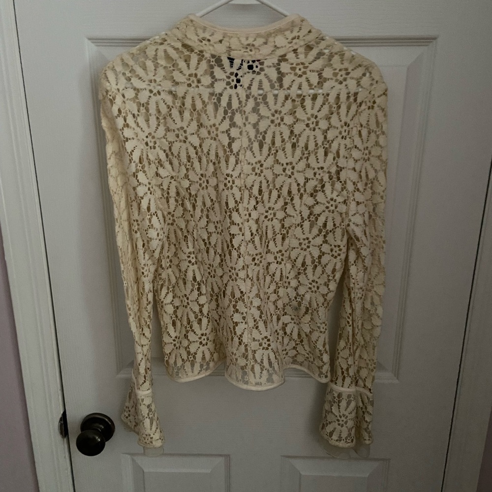 JS Collections lace top - Picture 2 of 3